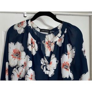 Beautiful Peasant style Navy floral Blouse~L